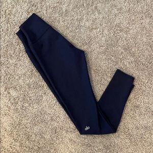 Alo Yoga High Waisted Air-Lift Leggings (NEW)